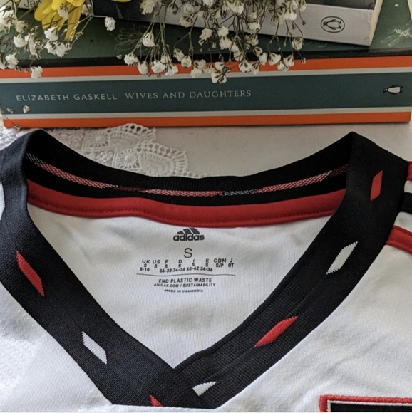 NWOT Manchester United Women's Shirt, Away 22/23, Small - Picture 5 of 7